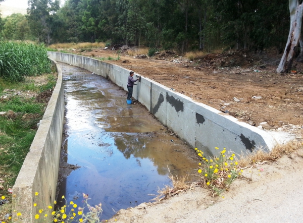 El Ayuntamiento reitera su petición a la consejería de Medio Ambiente para la limpieza de los canales del Zabal