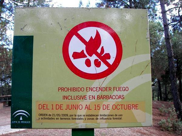 Prohibidas las barbacoas y quemas agrícolas en los espacios forestales de Andalucía