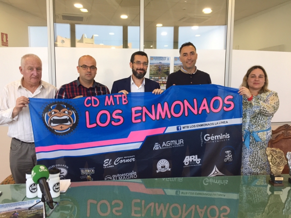 Presentada la IV Kedada solidaria del Club ‘Los Enmonaos’ a beneficio de la asociación de alzhéimer