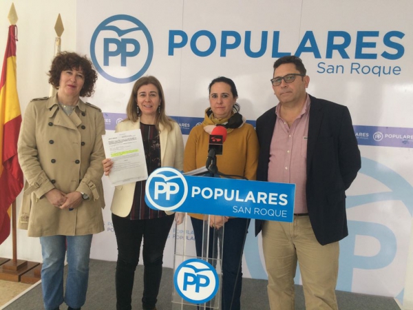 Ruiz-Sillero califica de “nuevo engaño del gobierno de Susana Díaz a los jóvenes de San Roque” las     becas 6.000”