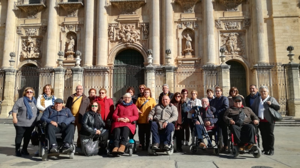 Treinta personas con discapacidad viajan a Jaén gracias a la Diputación de Cádiz