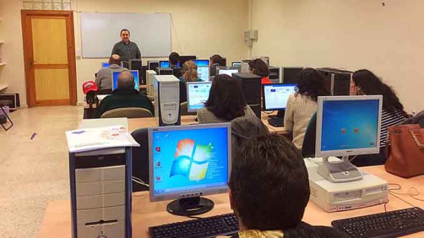 El Ayuntamiento contará con una nueva aula de informática en el Maestro Quico