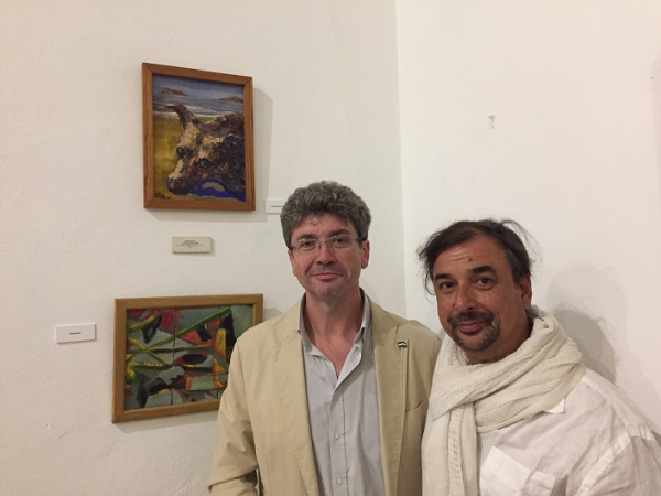 Molina inaugura la exposición “Retrospectiva” del artista Ireneo Ruiz en Los Barrios