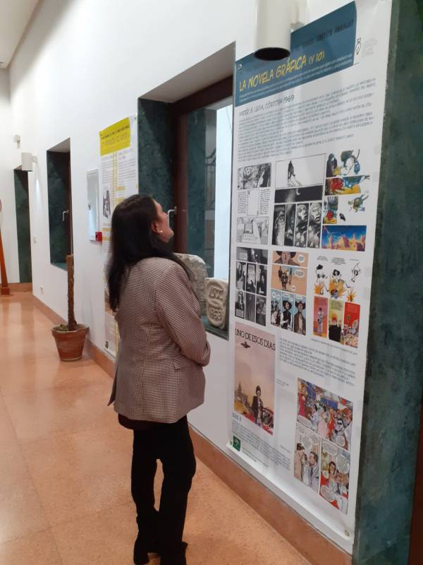 Una exposición muestra en la Biblioteca José Riquelme de La Línea lo mas destacado del cómic andaluz