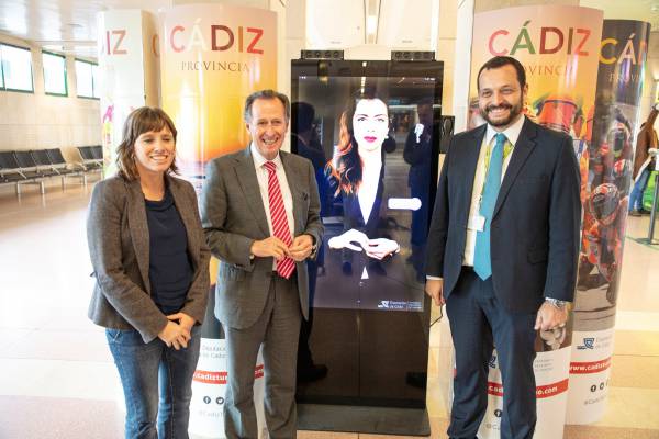 El Patronato instala un asistente virtual de información en el aeropuerto de Jerez