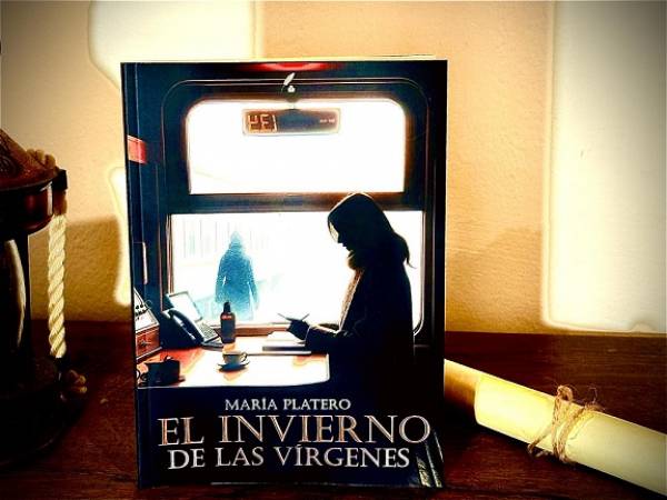 “El invierno de las vírgenes” de María Platero en la Feria del Libro de La Línea