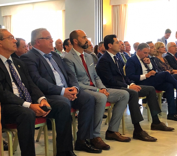 Alconchel y Gil asisten en Guadacorte a la presentación de la memoria 2018 de la Asociación de Grandes Industrias del Campo de Gibraltar