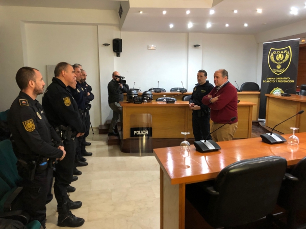 Los GOAP imparten un curso de Intervención Policial policías locales de Ronda