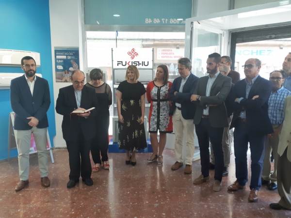 El alcalde ha asistido a la inauguración de las nuevas oficinas de Ramos Sedeño