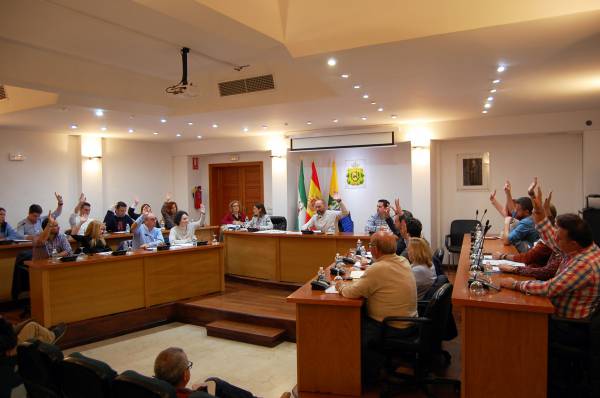 La propuesta de personas y entidades que serán reconocidas el Día de Andalucía, al Pleno de mañana lunes 13 de enero
