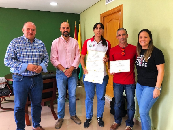 Romero recibe en Alcaldía a María Jiménez Toro y Jorge Navarro Wandosell, campeones del mundode piragüismo