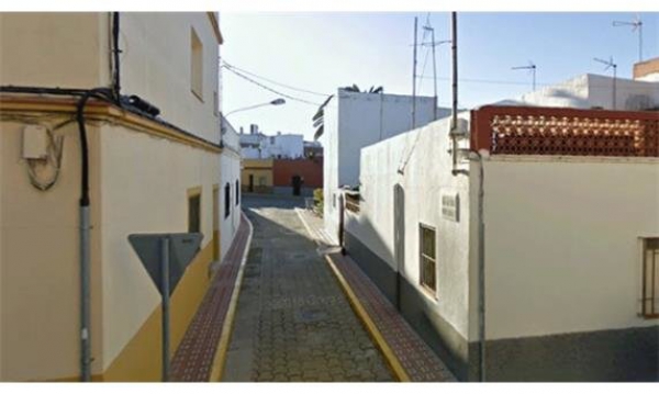 El PSOE apoya la propuesta vecinal para renombrar la calle &#039;Alférez Provisional&#039; en honor a &#039;Manuela la Barbera&#039;