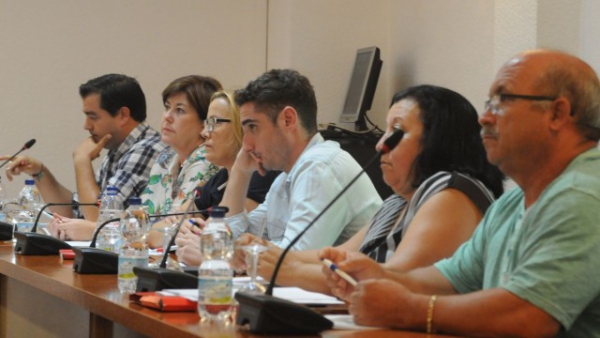 El PSOE de Los Barrios pide que se devuelvan a los Ayuntamientos las competencias relacionadas con las políticas de igualdad y lucha contra la violencia de género