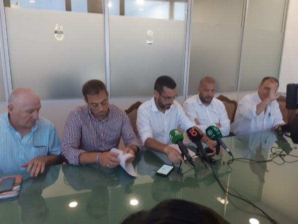 El alcalde y el presidente de la Balona piden comprensión a la ciudadanía y aficionados ante la situación “sobrevenida” provocada por los desprendimientos en el Estadio Municipal