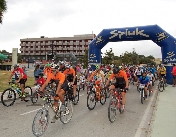 La III Ruta Familiar reúne a cerca de 300 ciclistas para celebrar la Semana Europea de la Movilidad