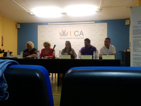 Alternativa Republicana participa en el debate con algunos candidatos a concejalías sobre cooperación y migración en la Politécnica de Algeciras