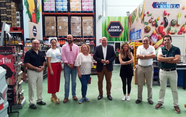 Romero inaugura el nuevo supermercado Súper Carmela en el Parque Empresarial de Palmones