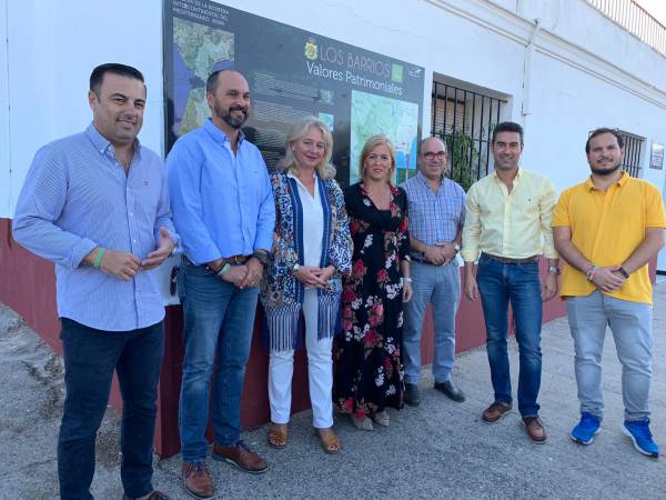 La delegada de Cultura visita Bacinete en busca de medidas que pongan en valor este enclave del Campo de Gibraltar