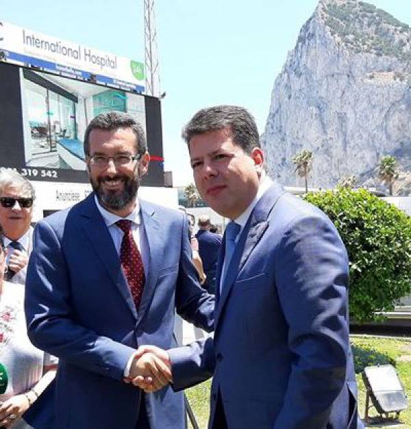 El alcalde La Línea acoge positivamente las medidas  del  Gobierno de Gibraltar para los trabajadores transfronterizos