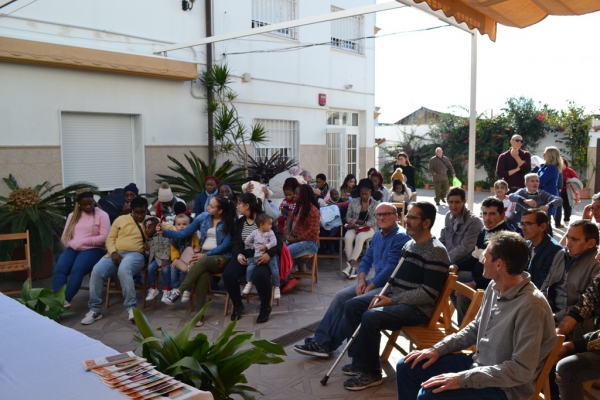 Helenio Fernández reconoce la labor humanitaria del Hogar Marillac El sábado se celebró una jornada de puertas abiertas con motivo del Día Mundial de la Lucha contra el Sida