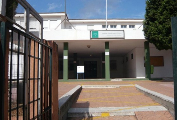 El PSOE lamenta que “Romero convierta el mantenimiento de un colegio en otra de sus habituales cruzadas políticas”