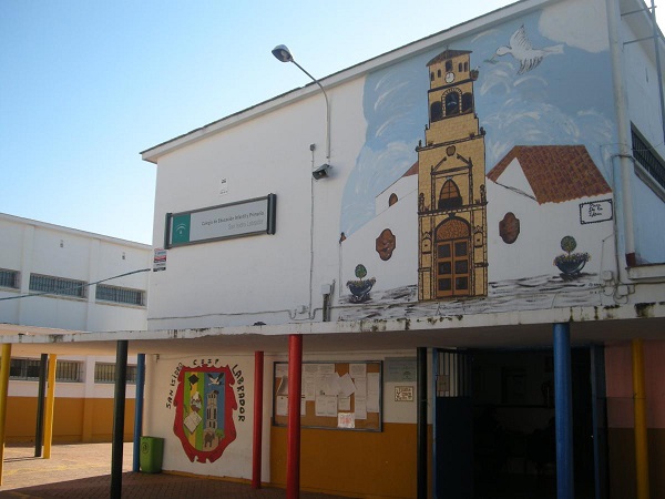 El PSOE exige solución para los problemas con los que se encuentran los operarios de la limpieza de los colegios de Los Barrios