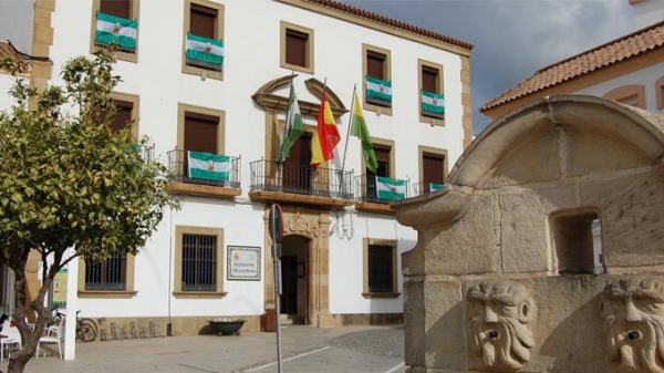 El Ayuntamiento de Los Barrios liquida el presupuesto de 2017 con un superávit de 4.104.094 euros