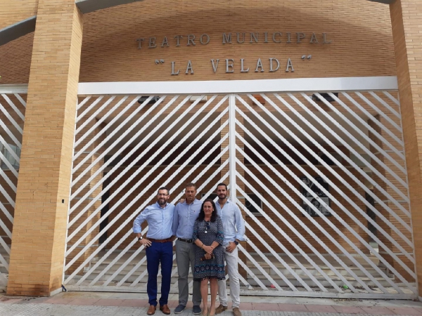 El alcalde anuncia la rehabilitación integral del Teatro Municipal La Velada con una inversión de 763.378 euros