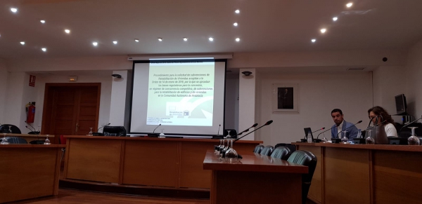 El Ayuntamiento de La Línea asiste a una jornada técnica sobre el nuevo programa de subvenciones para rehabilitación de viviendas de la Junta de Andalucía