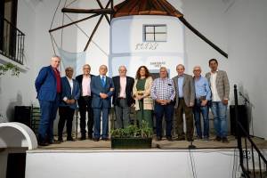 La Federación Provincial de Peñas Flamencas de Cádiz celebró este domingo 28 de abril en Vejer de la Frontera Asamblea Extraordinaria
