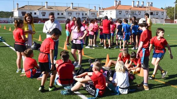 Unos 400 estudiantes participan este miércoles y el jueves en San Roque en los Campeonatos Deportivos Escolares