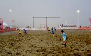 Comienza, con la categoría Benjamín, el II Torneo de Fútbol Playa “Alcalde de San Roque”