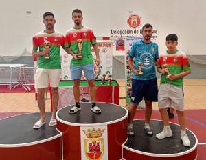 Unos 40 jugadores de toda España han participado en el V Open de Fútbol Chapas San Roque