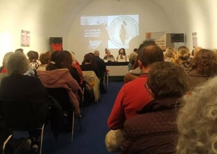 Se unen más de veinte colectivos  feministas y colectivos  sociales de la provincia de Cádiz en contra de la propuesta punitivista del Ayuntamiento de Jerez